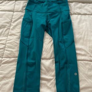 Lululemon Fast and Free capris. Beautiful turquoise color! Like new!